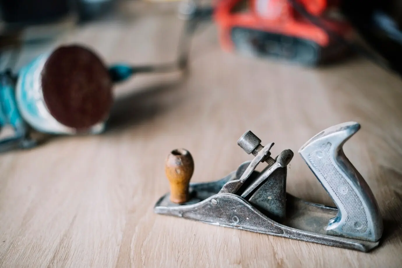 Please provide the original description you want me to rephrase.